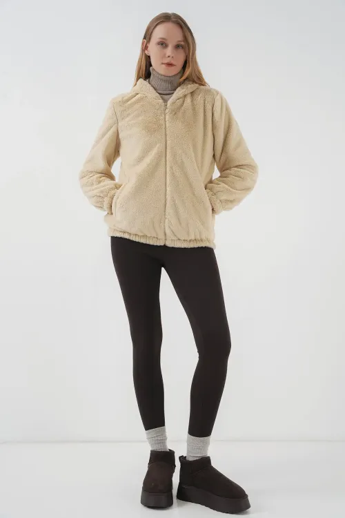 5091 Kapşonlu Kürklü İçi Astarlı Mont - Bisküvi