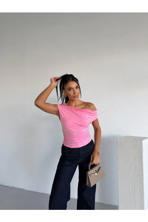 Kadın Pembe Yandan Drapeli Kayık Yaka Sandy Bluz HZL25S-FRY123201