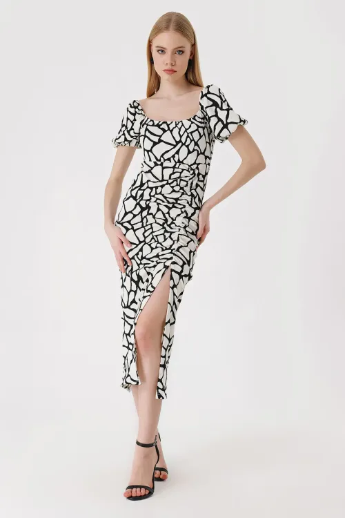 2396 Yırtmaçlı Yazlık Örme Elbise - D. Siyah