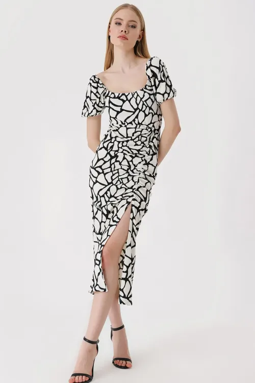 2396 Yırtmaçlı Yazlık Örme Elbise - D. Siyah