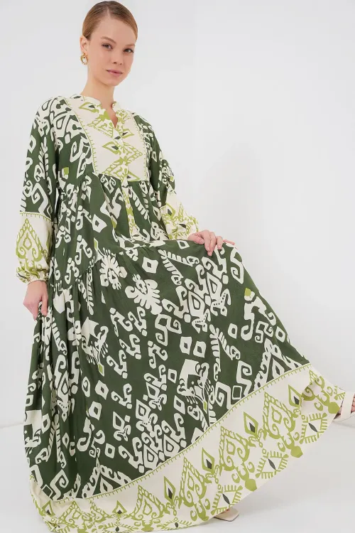 2423 Otantik Desenli Tesettür Elbise - B. Haki