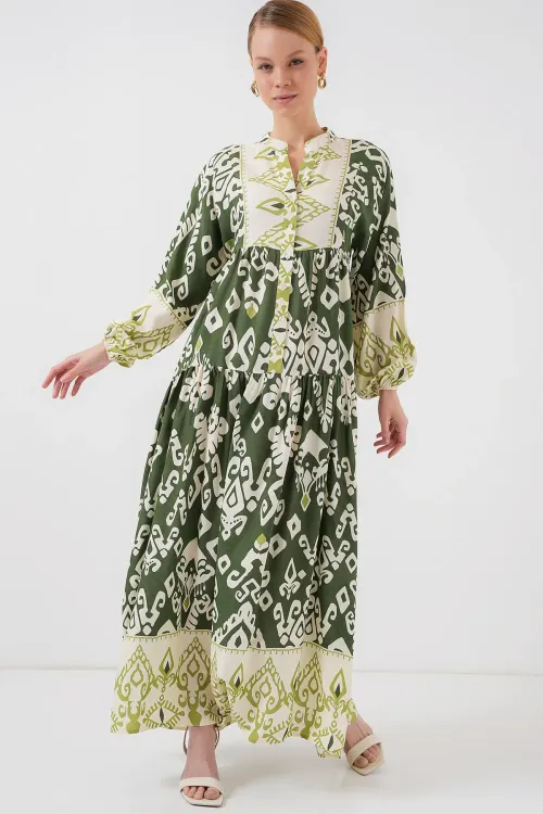 2423 Otantik Desenli Tesettür Elbise - B. Haki
