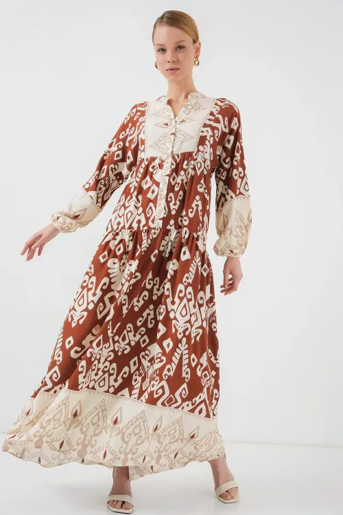 2423 Otantik Desenli Tesettür Elbise - Y.Kiremit
