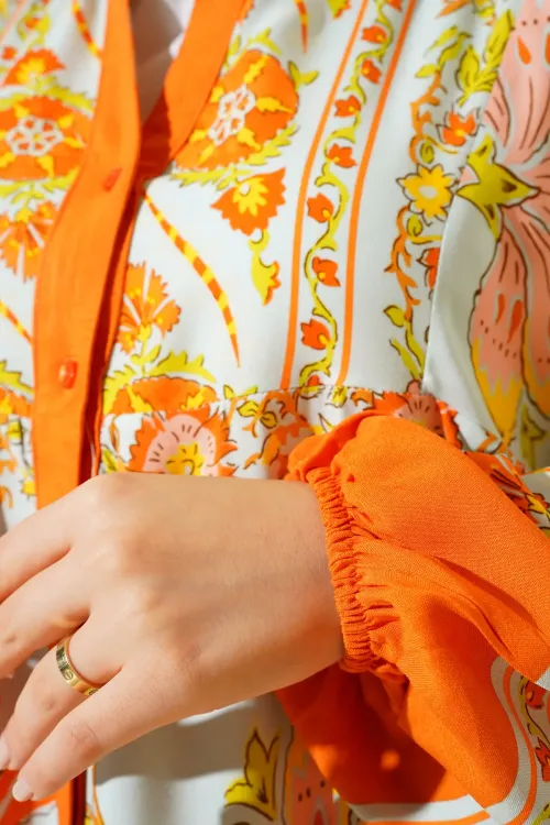 2423 Otantik Desenli Tesettür Elbise - Y.Turuncu