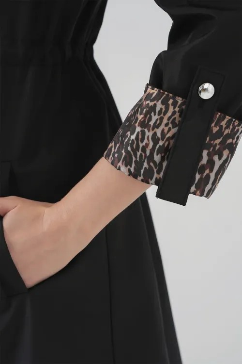 9091 Beli Büzgülü Kapşonlu Trençkot - Düz Siyah