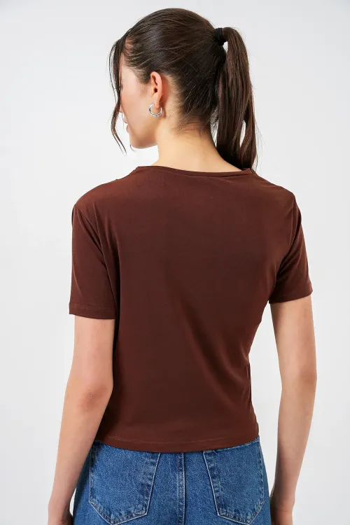 Büzgü Detaylı Kısa Kol Sandy Bluz 945 - Kahverengi