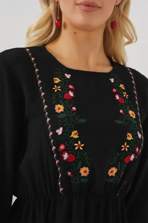 Kadın Nakışlı Uzun Tesettür Elbise 2550 - Siyah