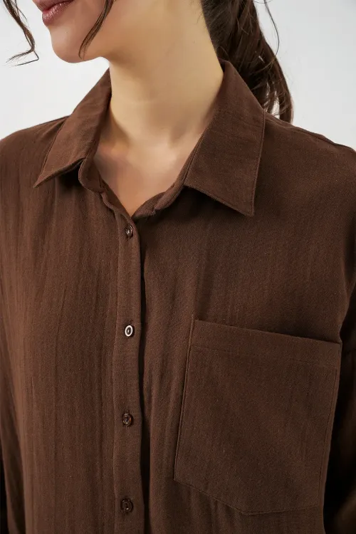 Kadın Tek Cepli Oversize Müslin Gömlek 20353 - Kahverengi