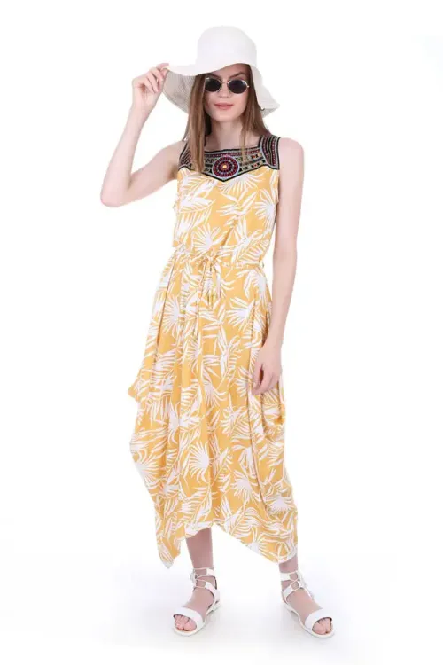 1512 Önü Nakışlı Elbise - Sarı