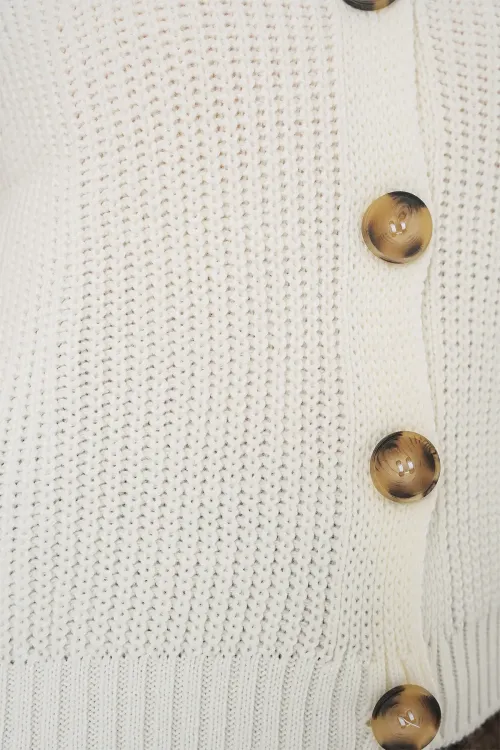 15881 Düğmeli Kısa Triko Yelek - Ekru