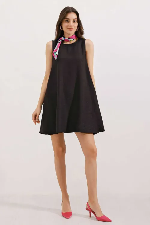 2444 Detaylı Mini Keten Elbise - Siyah