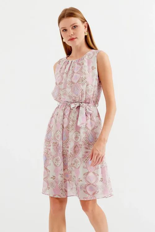 2501 Desenli Sıfır Kol Şifon Elbise - Pembe