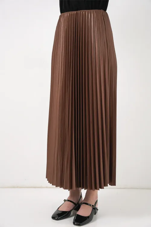 8009 Deri Görünümlü Piliseli Etek - Taba