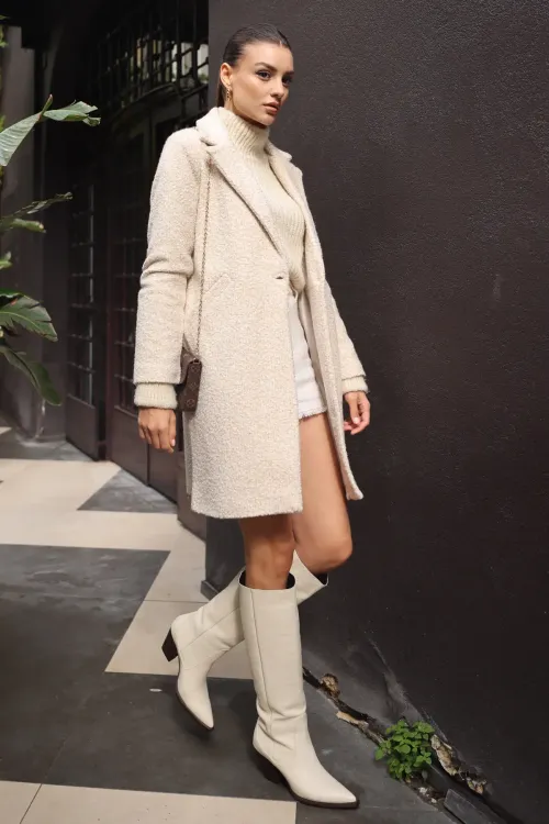 9082 Oversize Kaşe Kaban - M. Krem