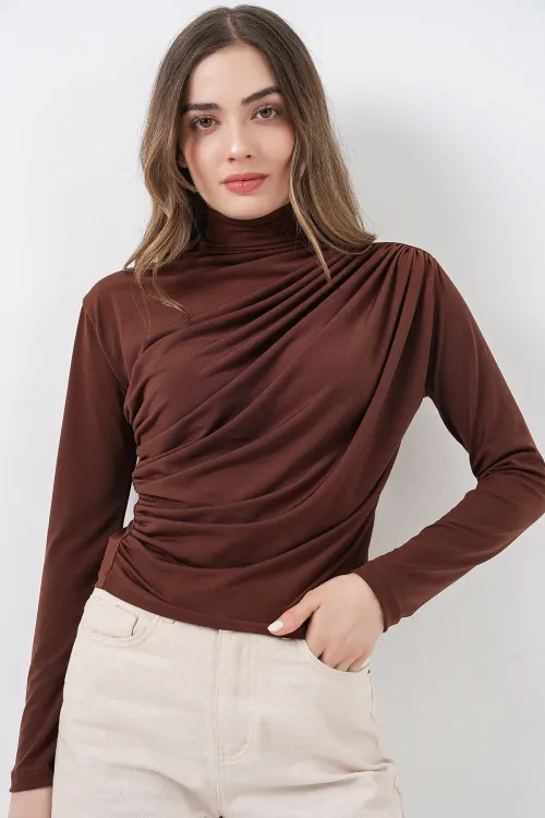925 Büzgü Detaylı Sandy Bluz - A.Kahve