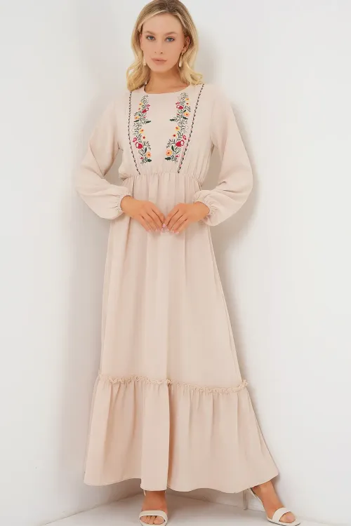 Kadın Nakışlı Uzun Tesettür Elbise 2550 - Krem