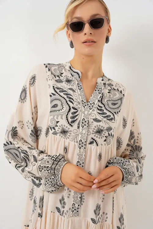 2423 Otantik Desenli Tesettür Elbise - Siyah - Krem