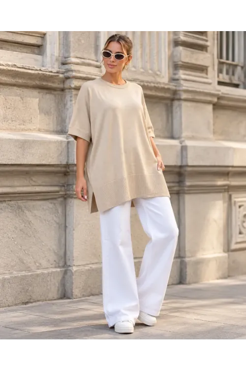 Kadın Bej Oversize Yandan Yırtmaçlı Uzun Yumuşak Dokulu Triko Kazak HZL28W-WM3390