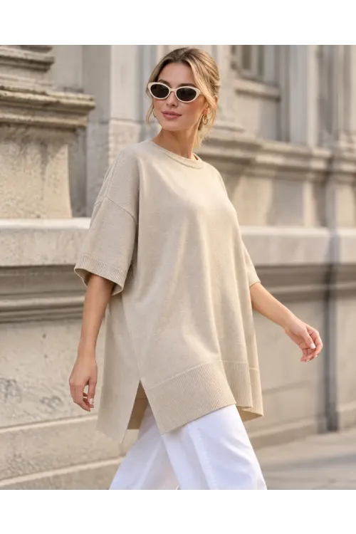 Kadın Bej Oversize Yandan Yırtmaçlı Uzun Yumuşak Dokulu Triko Kazak HZL28W-WM3390