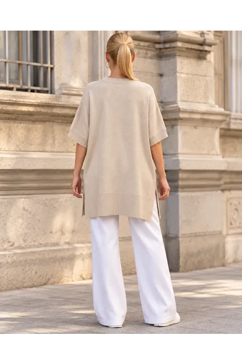 Kadın Bej Oversize Yandan Yırtmaçlı Uzun Yumuşak Dokulu Triko Kazak HZL28W-WM3390