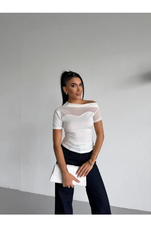Kadın Beyaz Tek Omuz Transparan Tül Detaylı Şık Sandy Bluz HZL26S-FRY123871