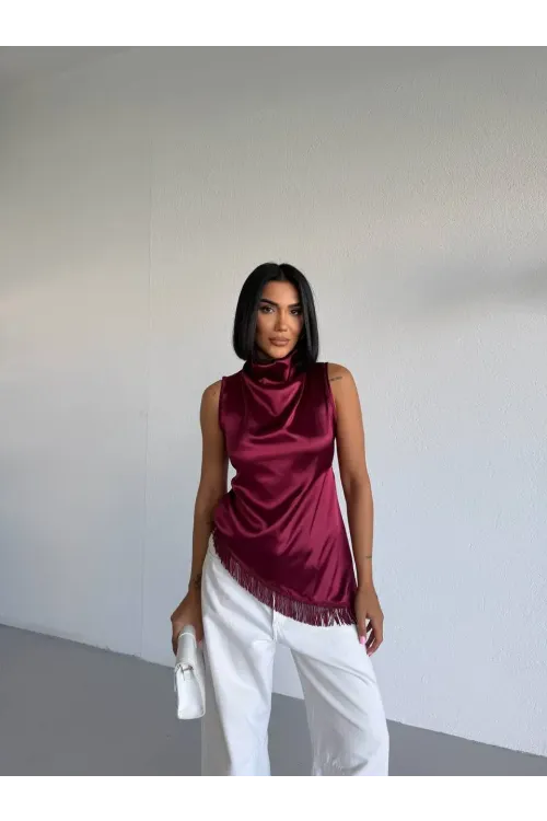 Kadın Bordo Halter Yaka Asimetrik Kesim Saçak Detay Saten Bluz HZL26S-FRY123911