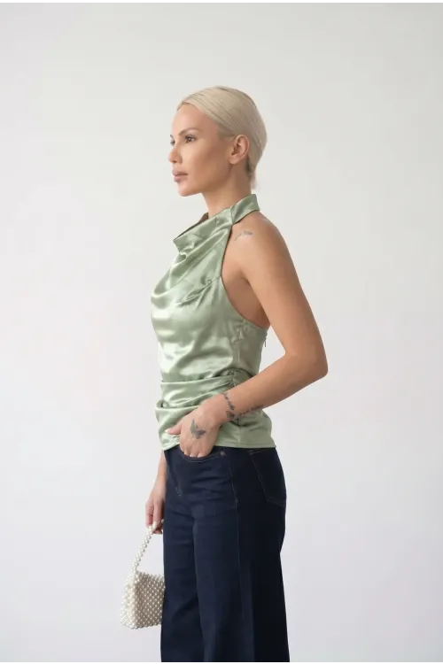 Kadın Çağla Yeşil Halter Yaka Saten Kumaş Sırt Dekolteli Bluz HZL26W-FRY123801