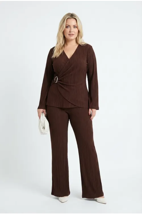 Kadın Kahverengi Büyük Beden Toka Detaylı Pliseli Alt Üst Abiye Takım HZL26W-PR10101