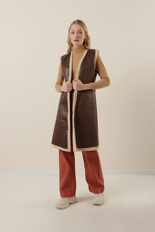 Kadın Kahverengi İçi Suni Kürklü Uzun Suni Deri Yelek HZL23W-BD167861
