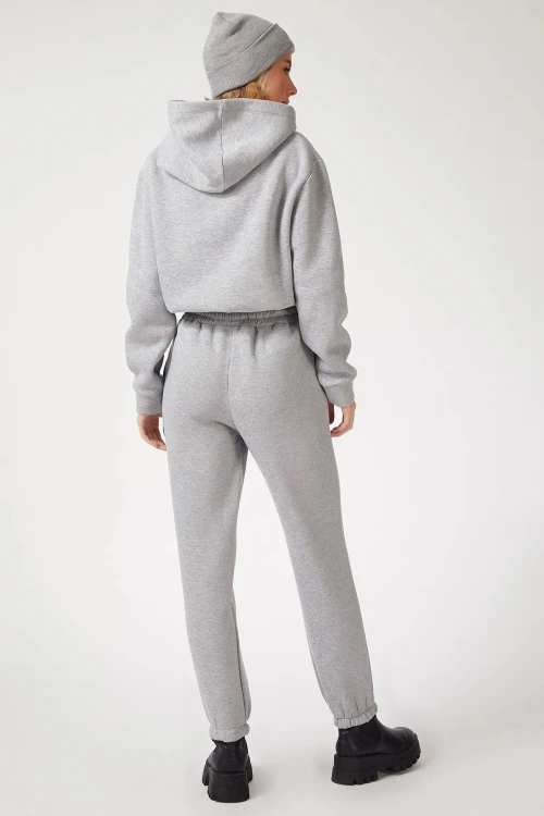 Kadın Gri Nasa Baskılı Kapüşonlu Polarlı Üstü Crop İçi Şardonlu Eşofman Takımı HZL23W-BD1553131