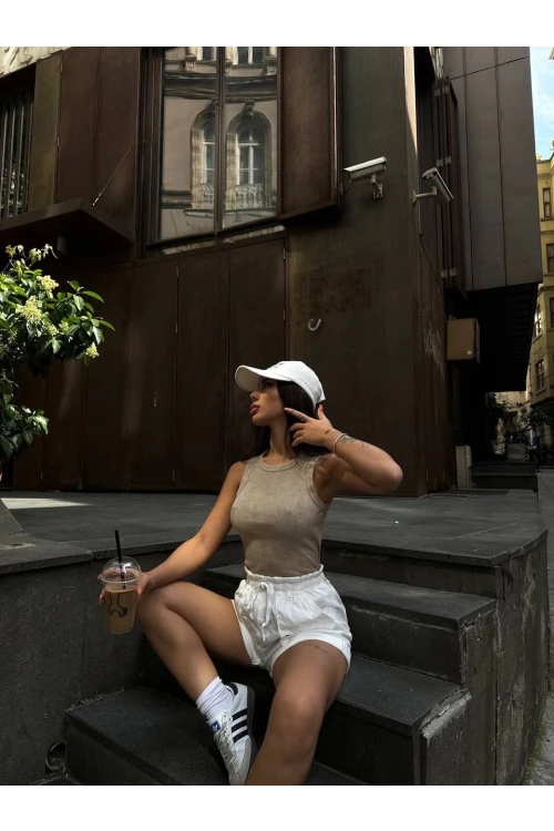 Kadın Bej Bisiklet Yaka Yıkama Efektli Fitilli Kaşkorse Atlet Tşhirt HZL24S-VL1241081