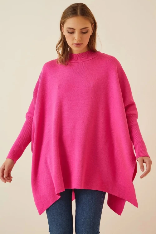 Kadın Canlı Pembe Oversize Yırtmaçlı Panço Triko Kazak  HZL23W-BD1100761