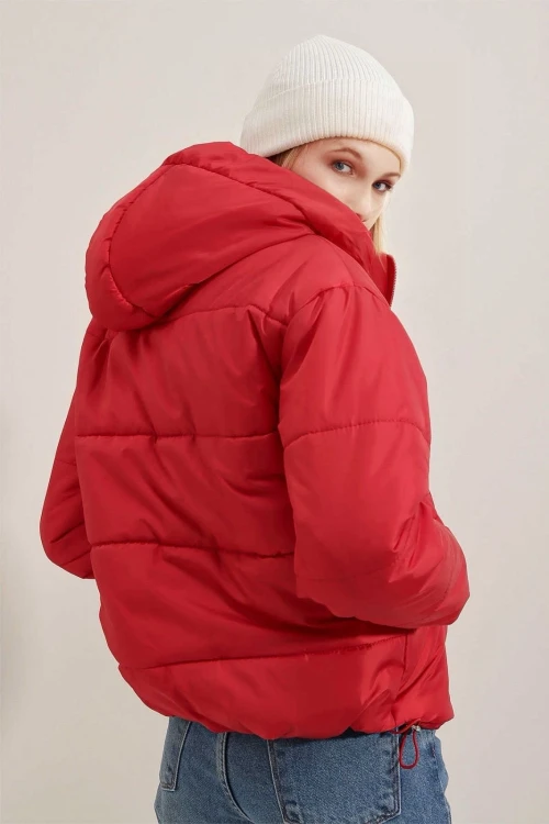 Kadın Kırmızı Kapüşonlu Bel Büzgülü Şişme Mont HZL22W-BD151171