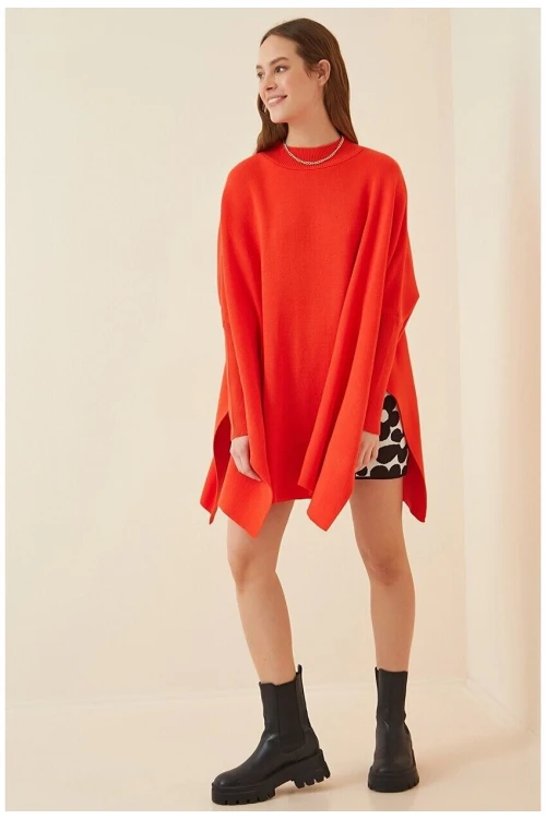 Kadın Kırmızı Oversize Yırtmaçlı Panço Triko Kazak  HZL23W-BD1100761