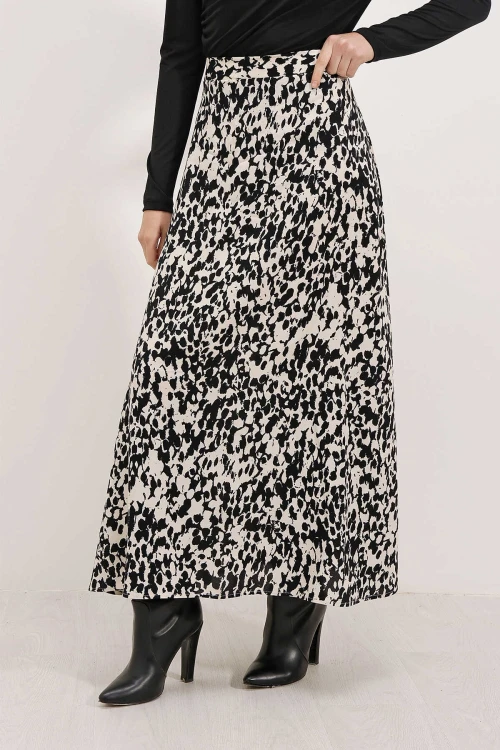 Kadın Krem Siyah Desenli Astarsız Beli Lastikli Midi Boy Etek HZL24S-BD180031