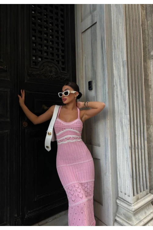 Kadın Pembe Askılı Yırtmaç Detaylı Ajurlu Yazlık Uzun Triko Elbise HZL24S-VL1240461