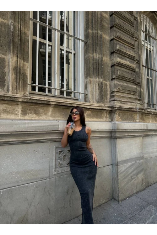 Kadın Siyah Bisiklet Yaka Sıfır Kol Yıkamalı Fitilli Uzun Elbise HZL24S-VL1241071