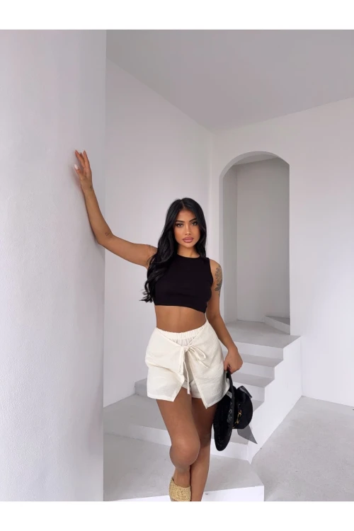 Kadın Açık Krem Bağlama Detay Müslin Şort HZL25S-DSB2323