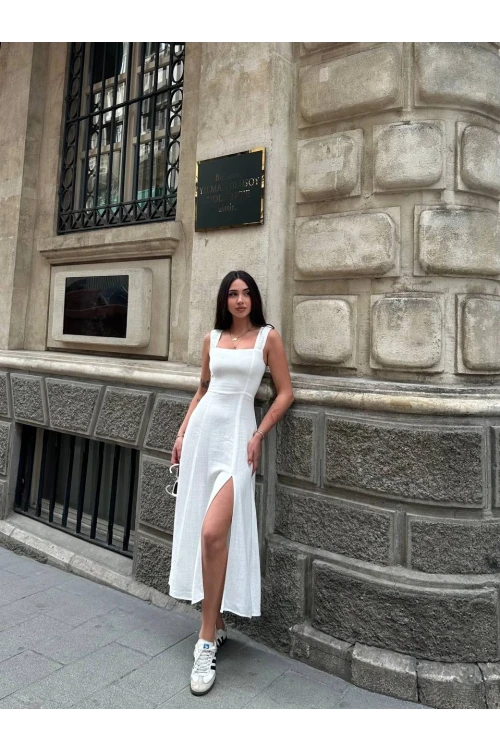 Kadın Beyaz Arkadan İp Bağlamalı Yırtmaç Detaylı Keten Elbise HZL25S-ZK11241