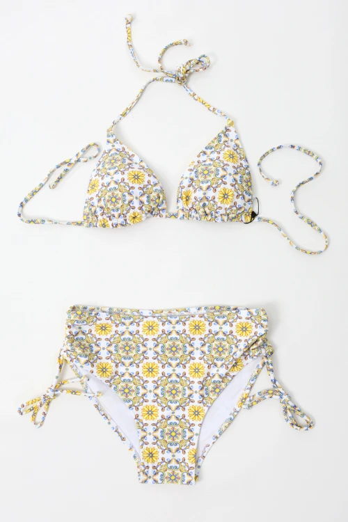 Kadın Beyaz Sarı Mavi Desenli Astarlı İp Bağlamalı Yüksek Bel Üçgen Bikini Takım HZL24S-LC3308