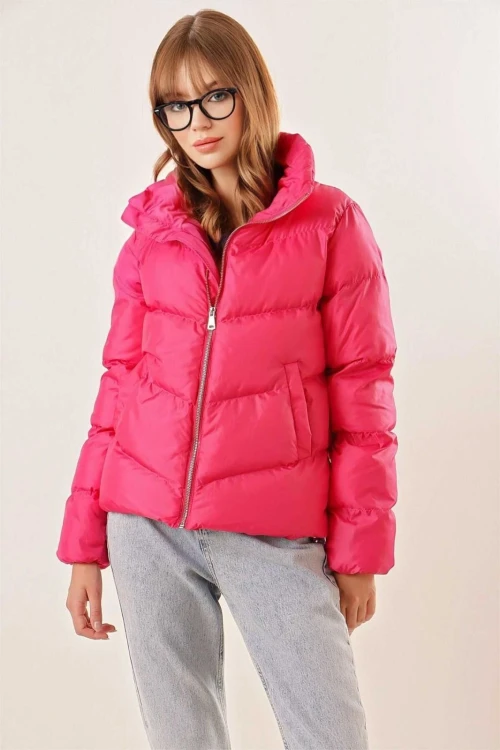 Kadın Canlı Pembe Dik Yaka Bel Büzgülü Şişme Mont HZL25W-BD131791