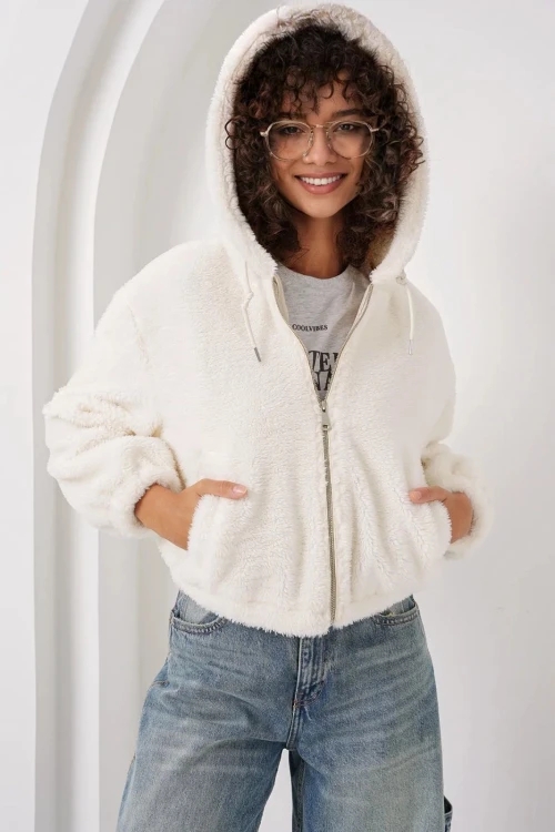 Kadın Ekru Fermuarlı Kapüşonlu Astarlı Peluş Crop Ceket HZL25W-BD151931