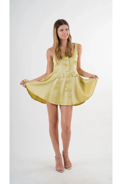 Kadın Fıstık Yeşili Askılı Önden Düğmeli Cepli Beli Lastikli Şortlu Elbise HZL24S-YY197