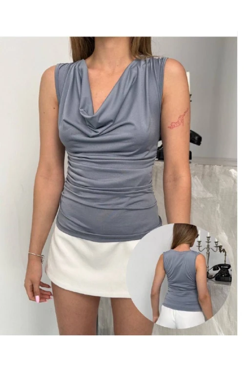 Kadın Gri Degaje Yaka Yanlardan Drapeli Sandy Bluz HZL25S-FRY123131