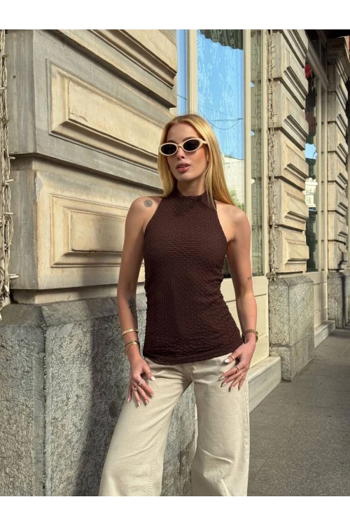 Kadın Kahverengi Boyundan Bağlamalı Gofre Kumaş Bluz HZL25S-ZK13631