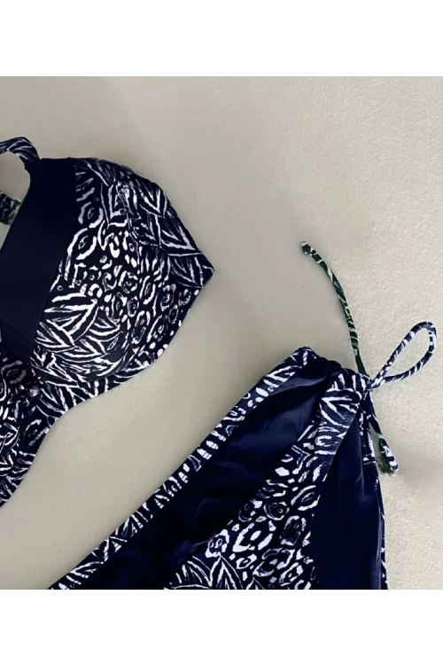 Kadın Lacivert Beyaz Desenli Büyük Beden Astarlı Bikini Takım HZL25S-LC4006