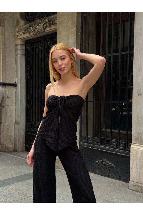 Kadın Siyah Boyundan Bağlamalı Staplez Bluz HZL25S-ZK13581