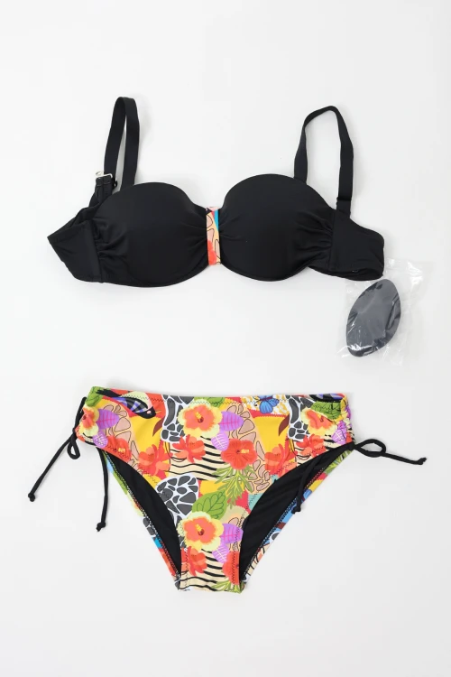 Kadın Siyah Çok Renkli Desenli Astarlı Üçgen Bikini Takım HZL24S-LC3336
