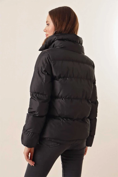 Kadın Siyah Dik Yaka Bel Büzgülü Şişme Mont HZL25W-BD131791