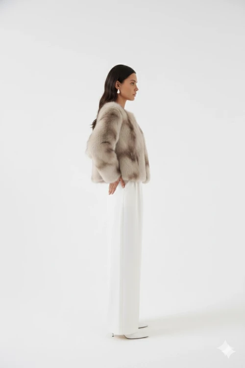 Kadın Bej İçi Astarlı Peluş Kürk Mont HZL25W-BD152251